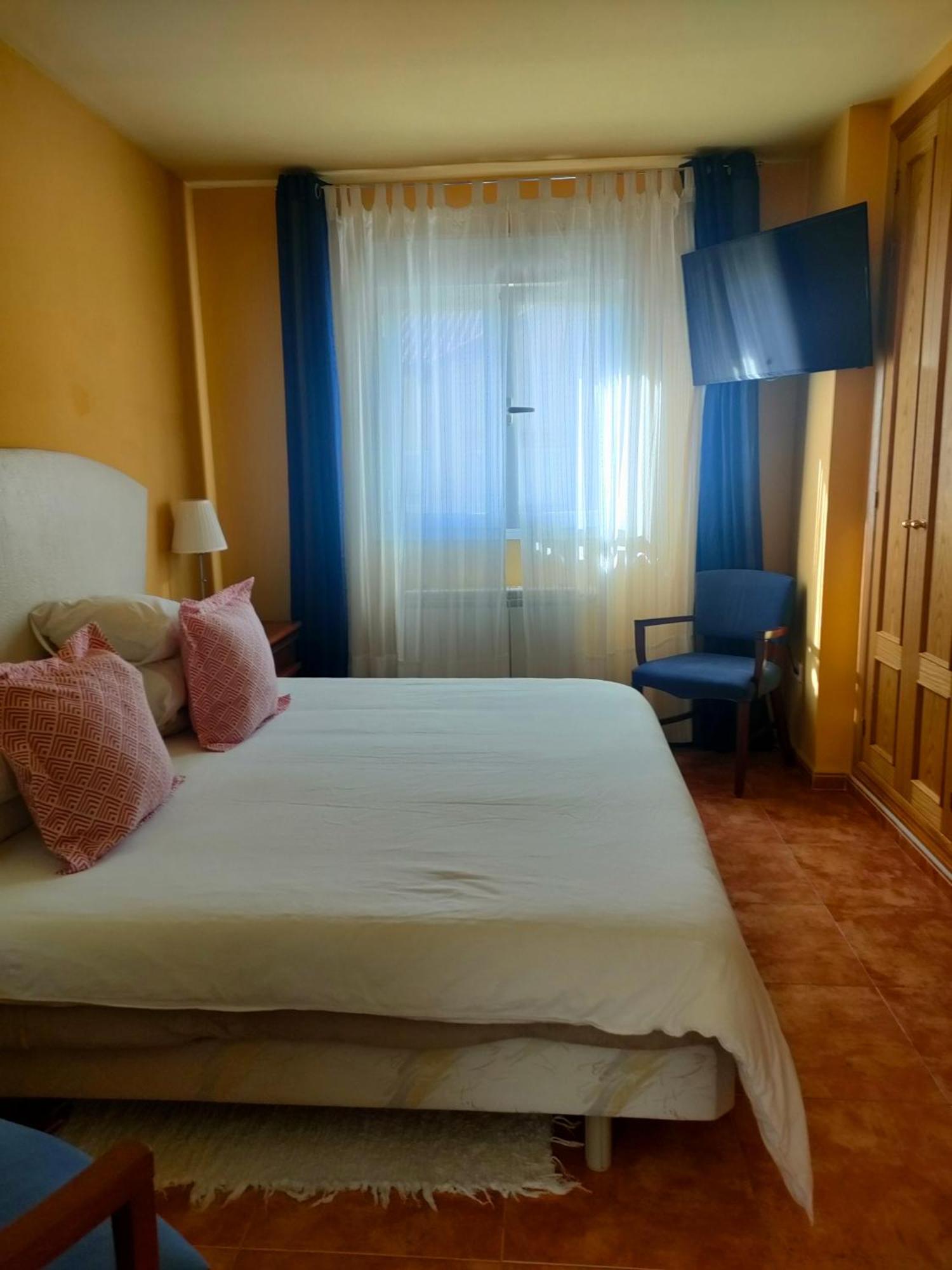 Hermosa Habitación amplia, fresca y tranquila. Anover de Tajo Exterior foto